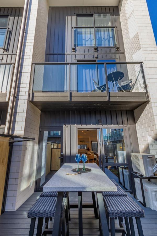 Walk To Riverside Market 4 Bed 4 Bath With Car Park Christchurch Exterior foto